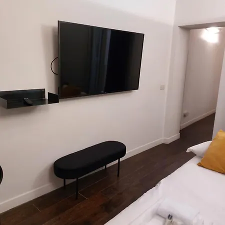 Easyinrome Navona